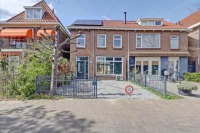 Woning Burgemeester de Bruïnelaan 31 Zwijndrecht