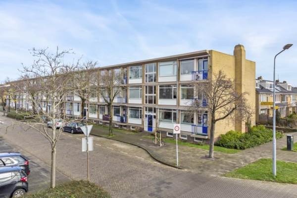 Woning Admiraal de Ruyterlaan 105 Castricum