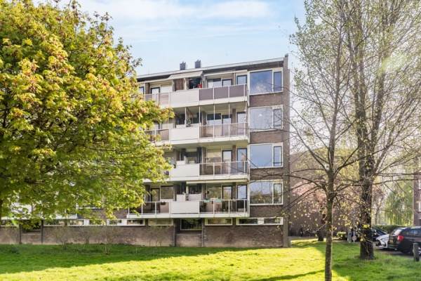 Woning Julianaplantsoen 238 Diemen