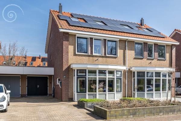 Woning Betje Wolffstraat 25 Sommelsdijk