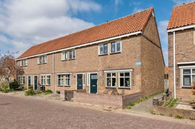 Woning Mr. F.J.W.G. Spieringstraat 26 Tiel