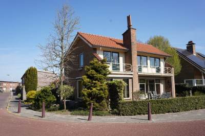 Woning Burgemeester H.A. Callenfelsstraat 37 Oostburg