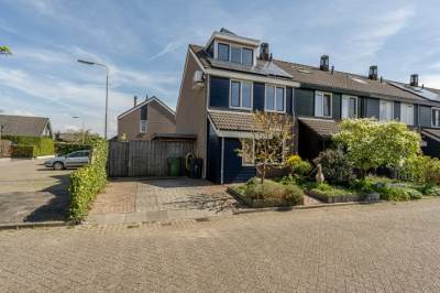 Woning Sleutelbloemstraat 1 Klaaswaal