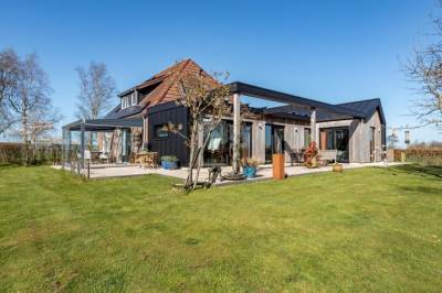 Woning Kerkeweg 6 Oostwold (Gem. Westerkwartier)