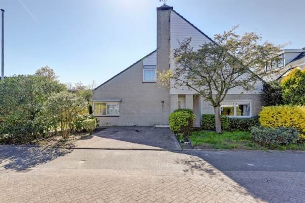 Woning Laurentiusweer 14 Leidschendam