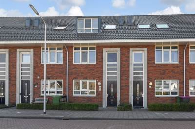 Woning Stationsplein 57 Pijnacker
