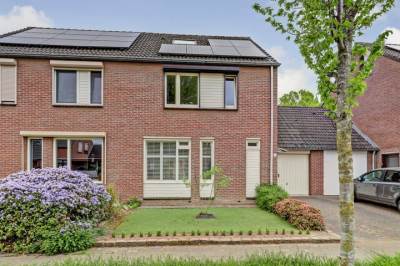 Woning Zuster Irmbertastraat 6 Helden