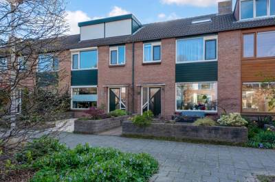 Woning Mimosastraat 7 Roelofarendsveen
