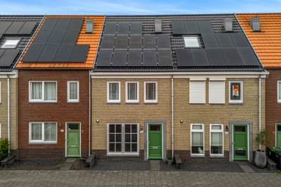 Woning Hoge Weere 120 Zwaag