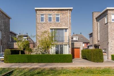 Woning Paleismuur 72 Houten