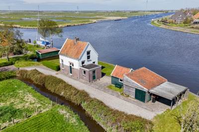 Woning Schouwstraat 18 Westknollendam
