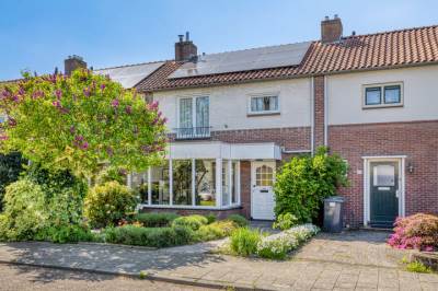 Woning Mr. T.J. Verschuurstraat 60 Best