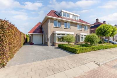 Woning Aronskelk 1 Luttelgeest