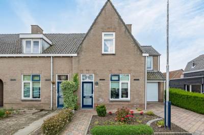 Woning Hoofdstraat 121 Zevenbergschen Hoek (Gem. Moerdijk)