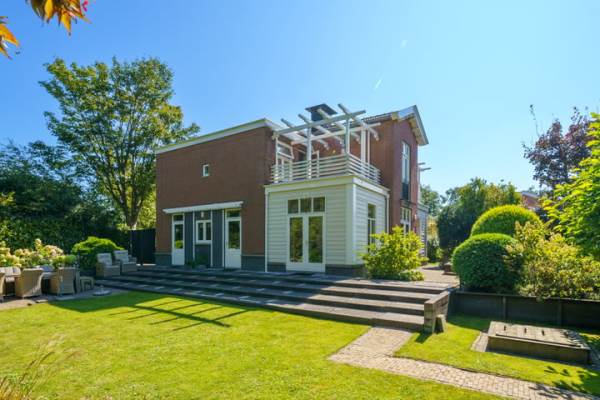 Woning Torenvalklaan 13 Almere