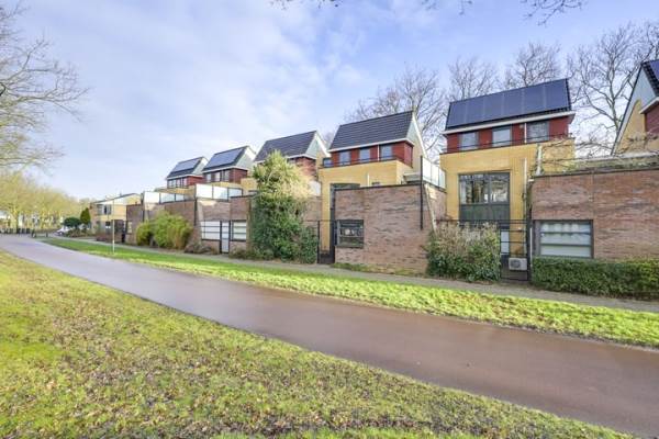 Woning Wethouder van Rooijenweg 31 Houten