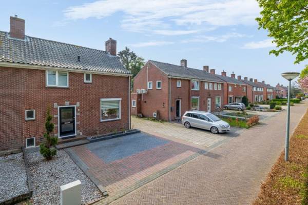 Woning de Savornin Lohmanlaan 78 Oude Pekela