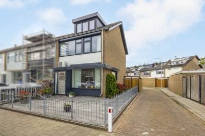 Woning P.A. de Genestetstraat 13 Sliedrecht