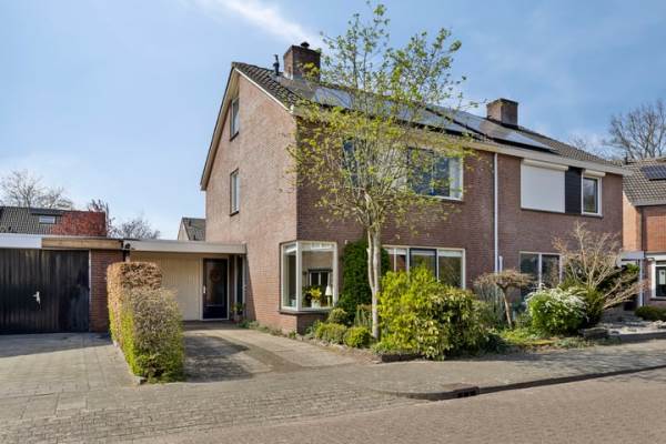 Woning Louis Saalbornstraat 5 Hengelo (OV)