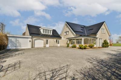 Woning Willem van der Veldenweg 21 Leimuiden