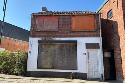 Woning Oostvest 10 Sint-Maartensdijk