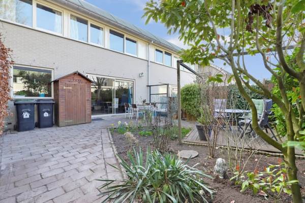 Woning Henry Fondastraat 2 Almere