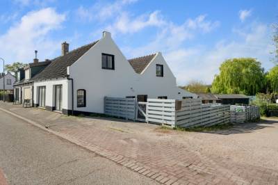 Woning Molendijk 82 Klaaswaal