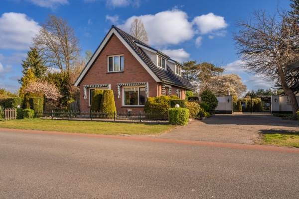 Woning Rhederweg 15 Bellingwolde