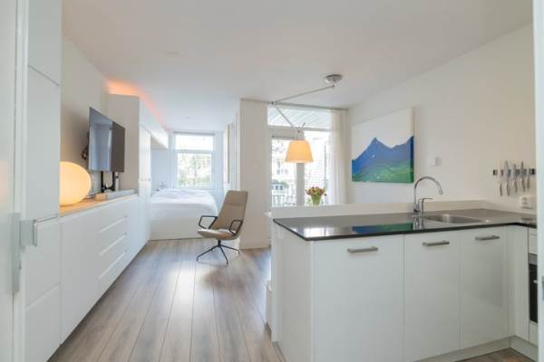 Woning Kanaalstraat 100B Amsterdam