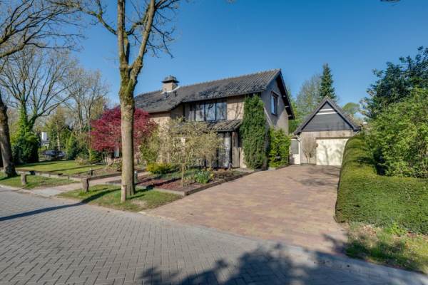 Woning Essenlaan 4 Udenhout