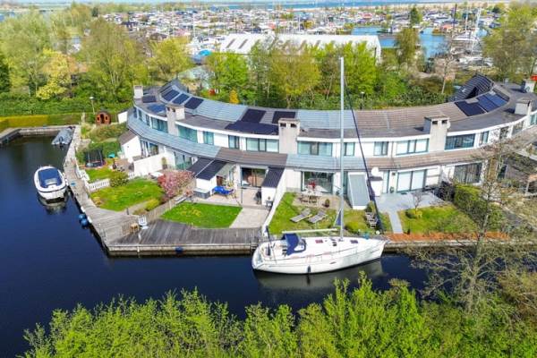 Woning Het Brekkense Wiel 213 Lemmer