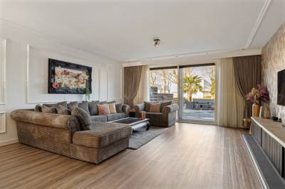 Woning Van Veendijk 8 Den Haag