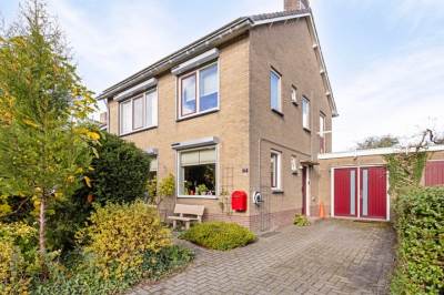 Woning Elzenoordlaan 23 Vrouwenpolder
