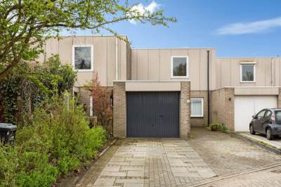 Woning Holenduif 28 Emmen