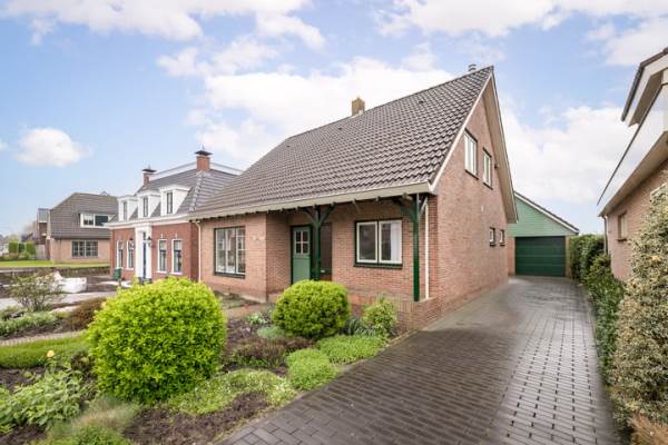 Woning Pieter Janszoon Jongstraat 143 Lutjebroek