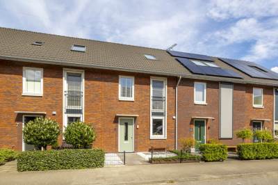 Woning Bachstraat 5 Sliedrecht