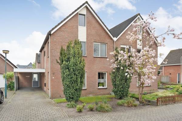 Woning Baron Mackaystraat 26 Bergentheim