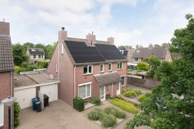 Woning Van den Waarsenburglaan 13 Nuenen