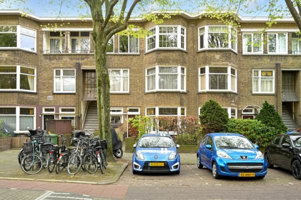 Woning Caan van Necklaan 222 Rijswijk (ZH)