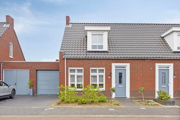 Woning Kapelaan Slotsstraat 38 Grubbenvorst