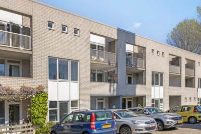 Woning Bisschop Bekkerslaan 121 Tilburg