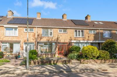 Woning Debora Bakelaan 11 Heemskerk