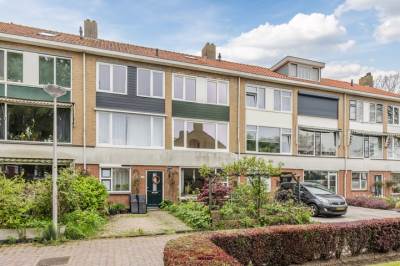 Woning Petronella van Saxenstraat 105 Rijnsburg