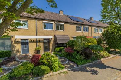 Woning Händelstraat 30 Lisse