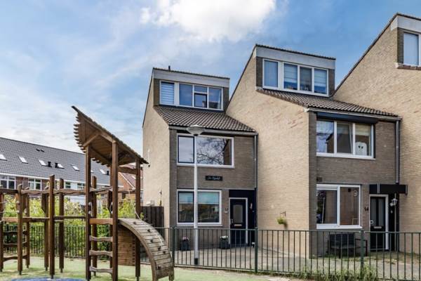 Woning Eikenlaan 16 Rijnsburg