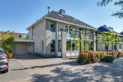 Woning Biezengors 64 Puttershoek