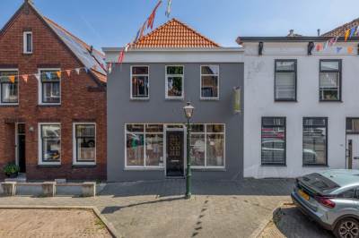 Woning Voorstraat 12 Oude-Tonge