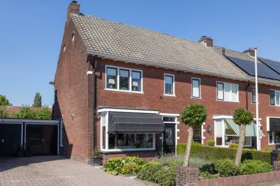 Woning Mr. P.J. Troelstrastraat 43 Hengelo (OV)