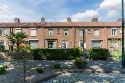 Woning Karel Doormanstraat 18 Rijen