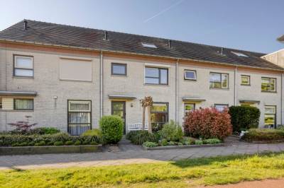 Woning Elzenseloop 8 Heesch